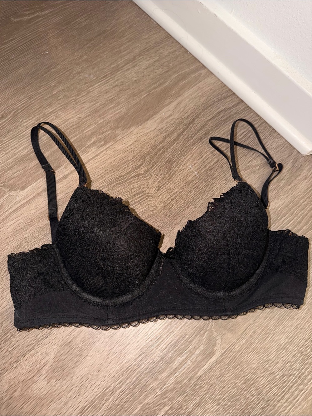 AERIE REAL POWER PLUNGE PUSH UP SUNFLOWER LACE BRA 32 C
